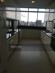 Latitude (D10), Condominium #128028802
